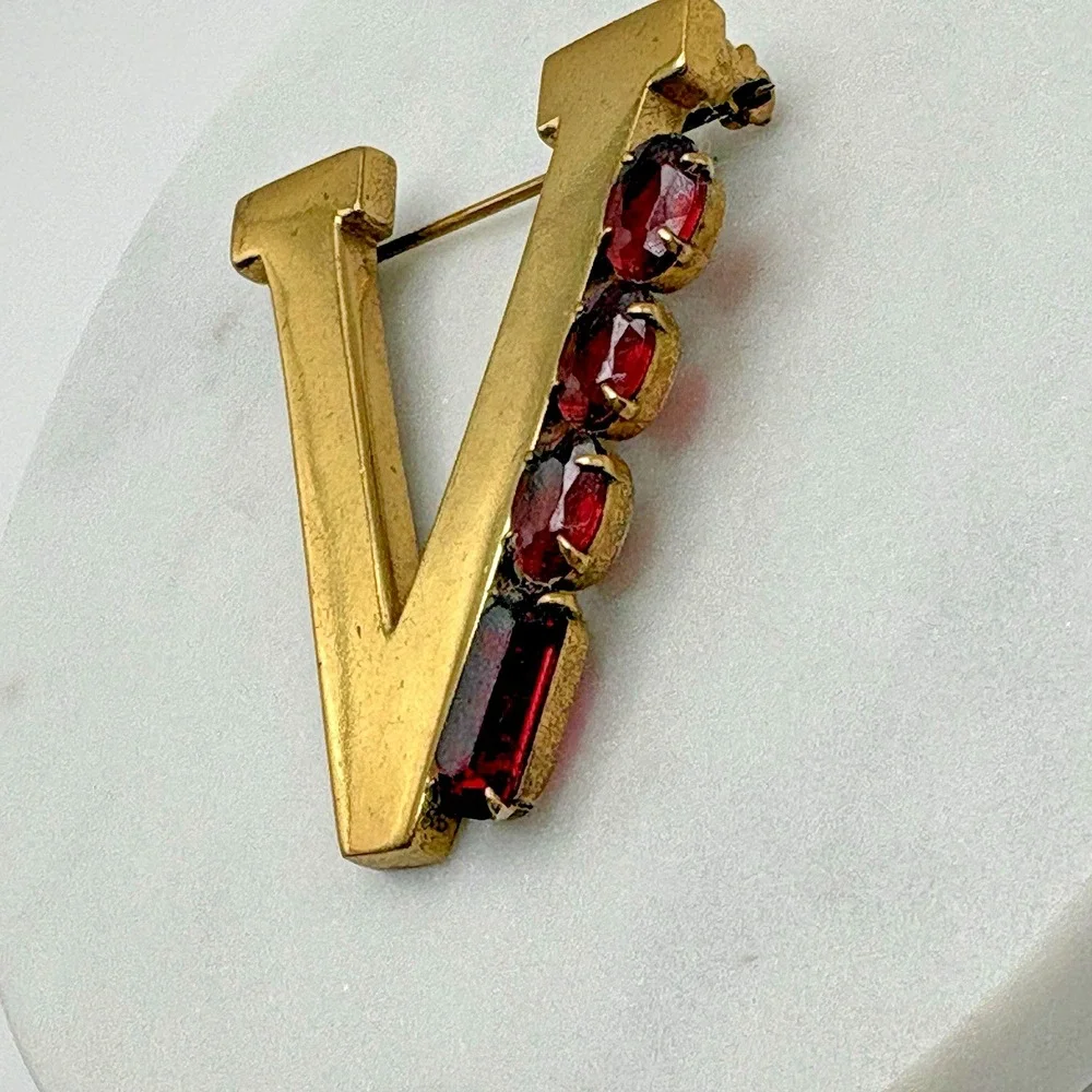 Vintage V Victory Brooch Red Glass Initial V Gold Filled WWII Pin